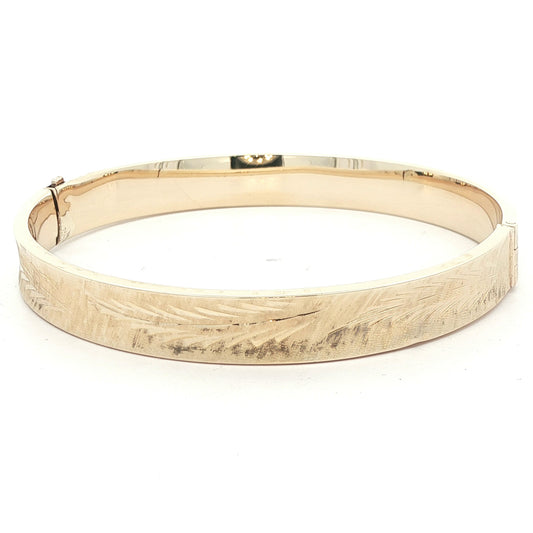 14k Yellow Gold 1970s Vintage Leaf Etched Bangle