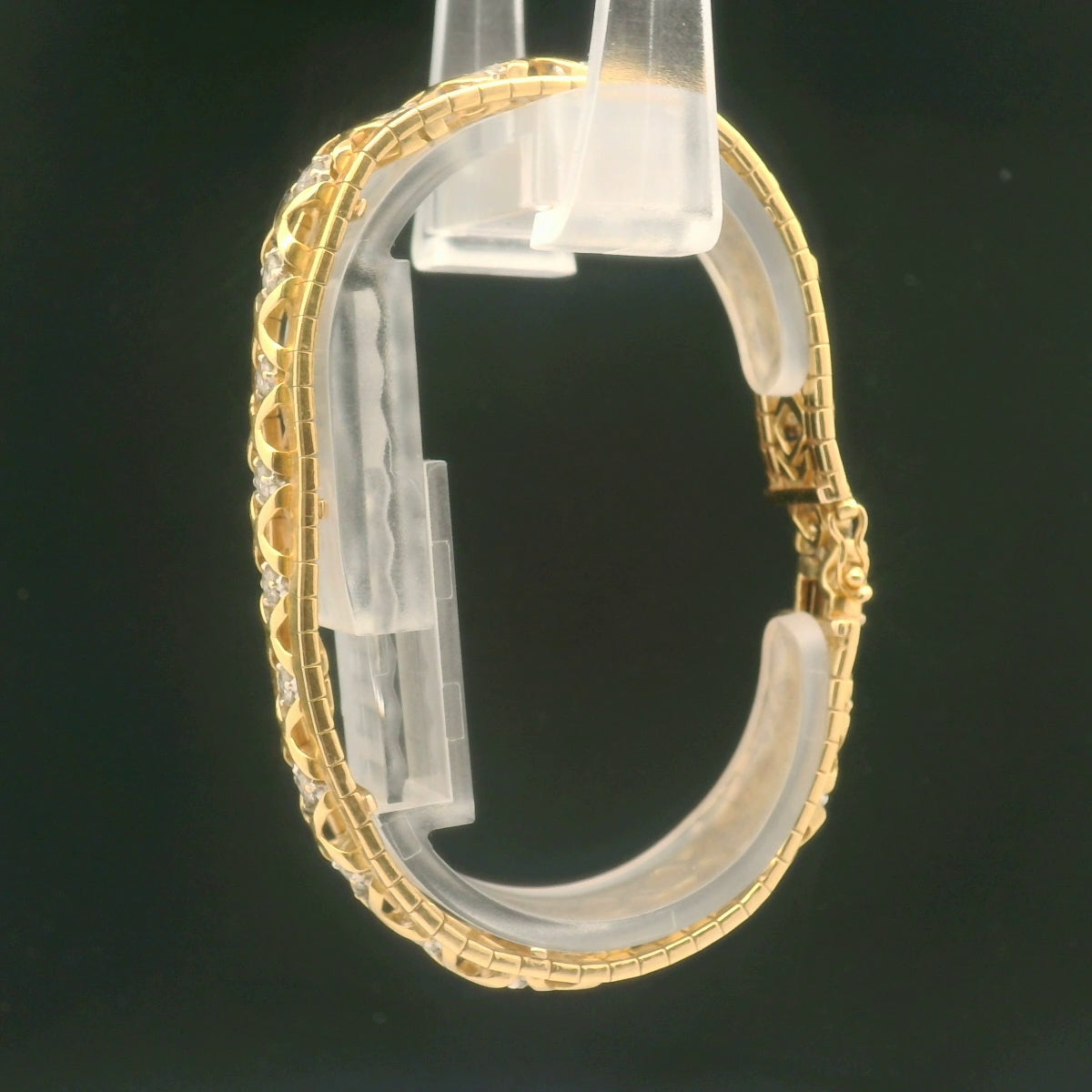 Unique Diamond Tennis Bracelet
