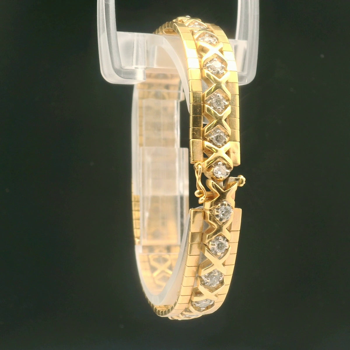 Unique Diamond Tennis Bracelet