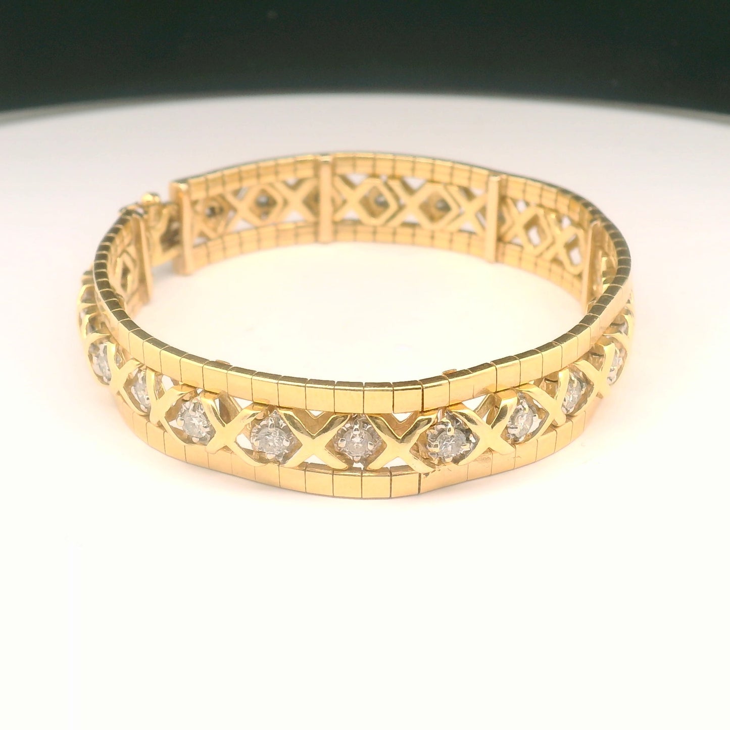 Unique Diamond Tennis Bracelet