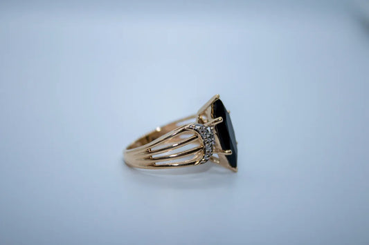 14 K Y/G Onyx and Diamond Marques Ring