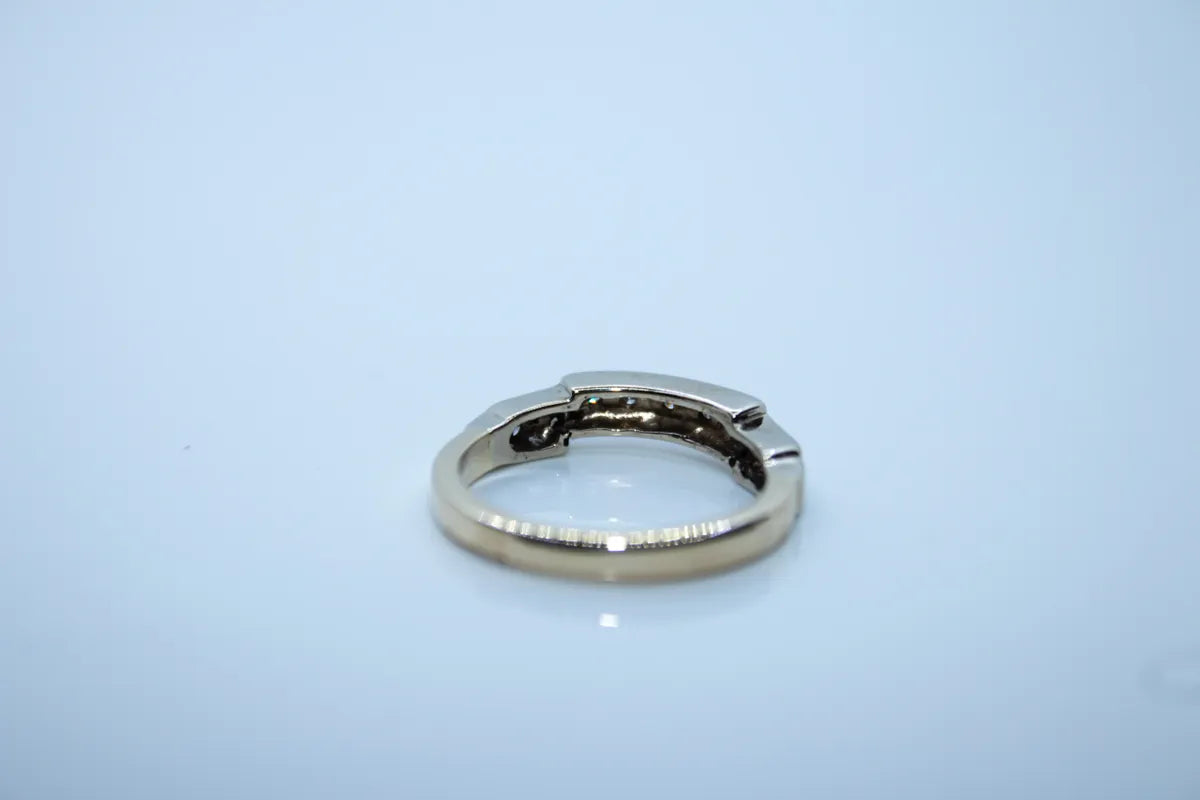 14K Yellow Gold Diamond Wedding Band