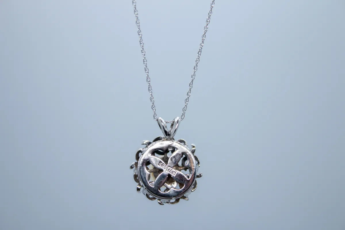 14K White Gold Pearl Necklace