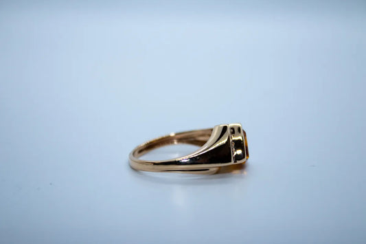 10 K Y/G Topaz and Diamond Ring