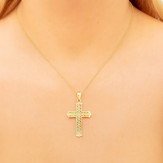 14K Artisan Crafted Yellow Gold Cross Pendant Chain Necklace