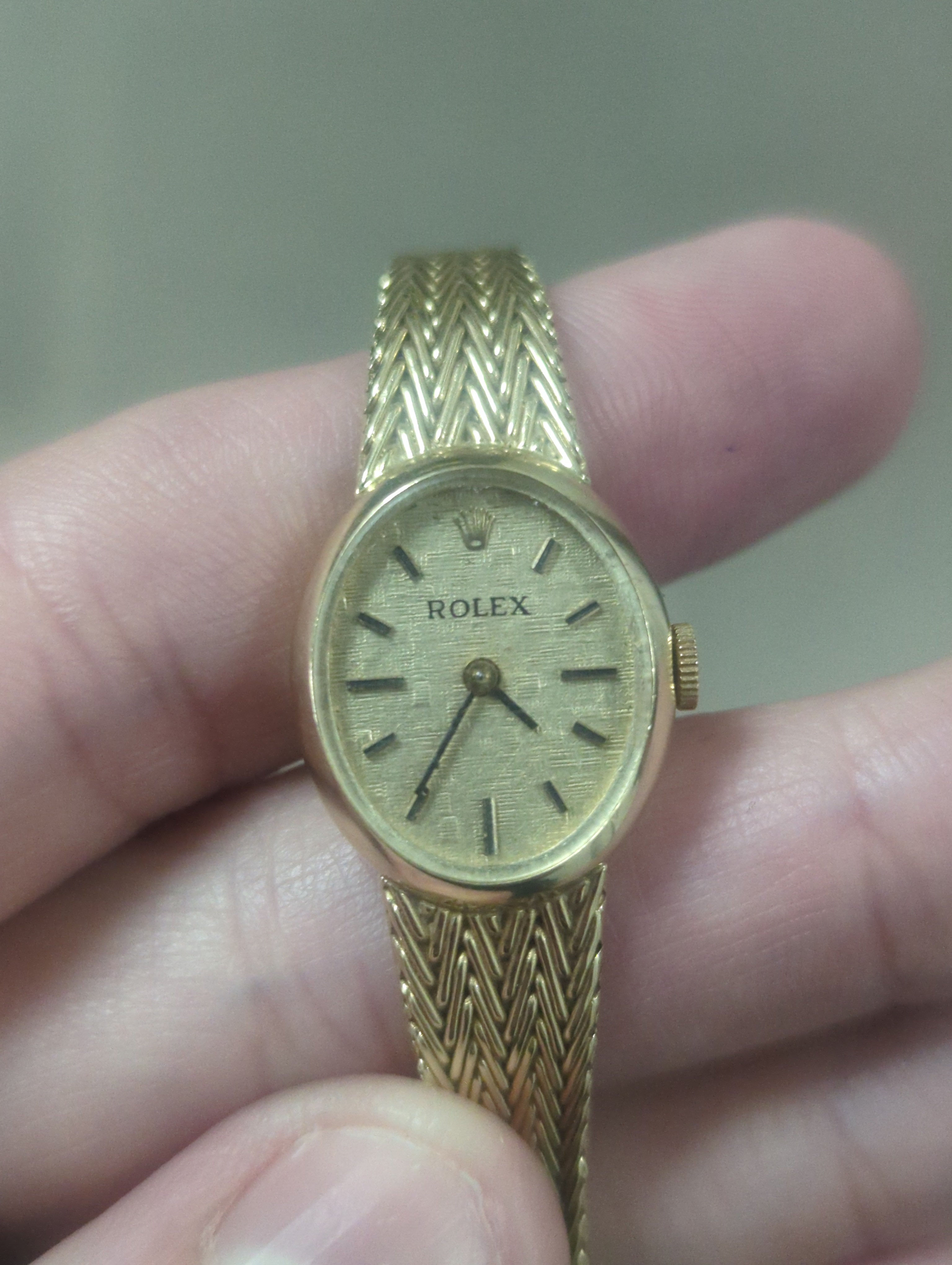 rolex-oyster-perpetual-