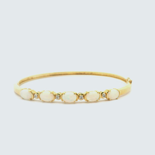 18K Gold Opal Bracelet