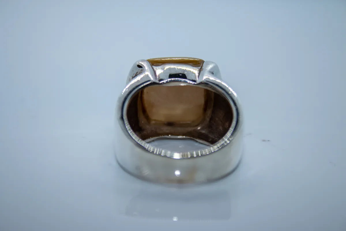 Sterling Silver Mother of Pearl Ring