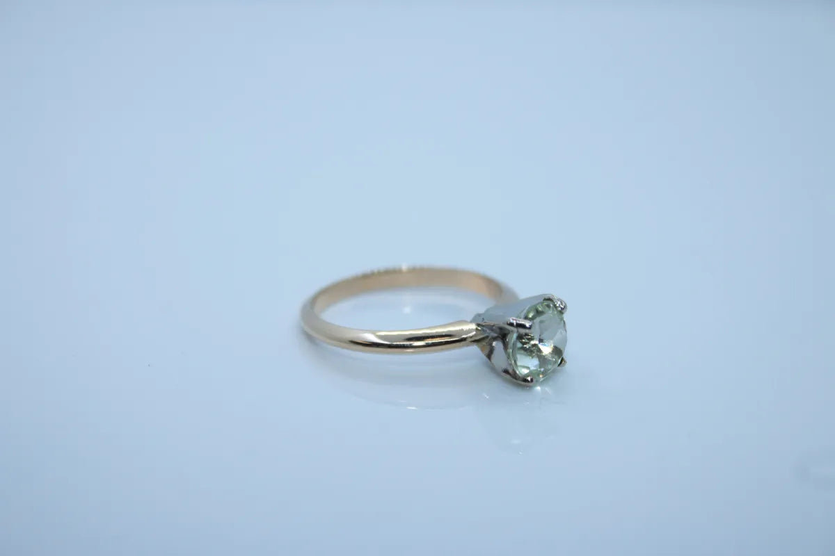 14 Karat Yellow Gold Estate Aquamarine Ring