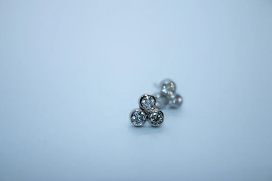 14 K White Gold 3 Stud Diamond Earrings