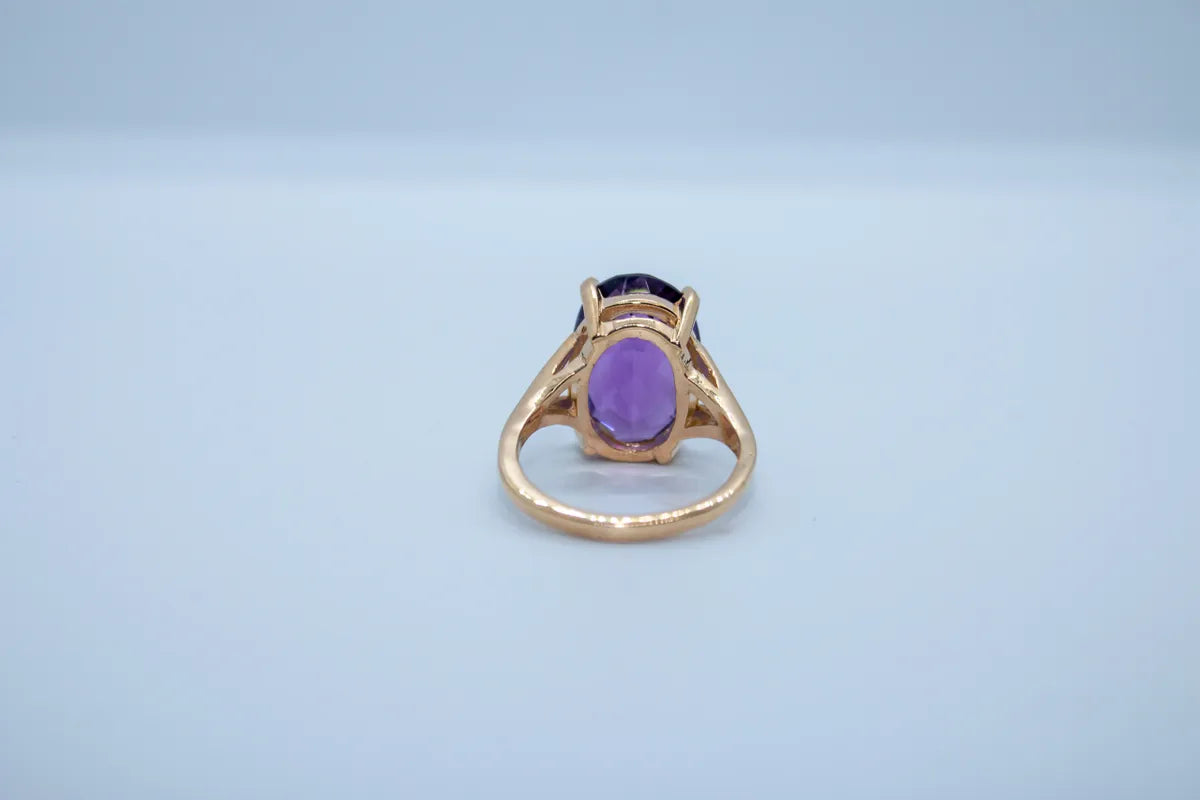 14 K Y/G Amethyst Ring