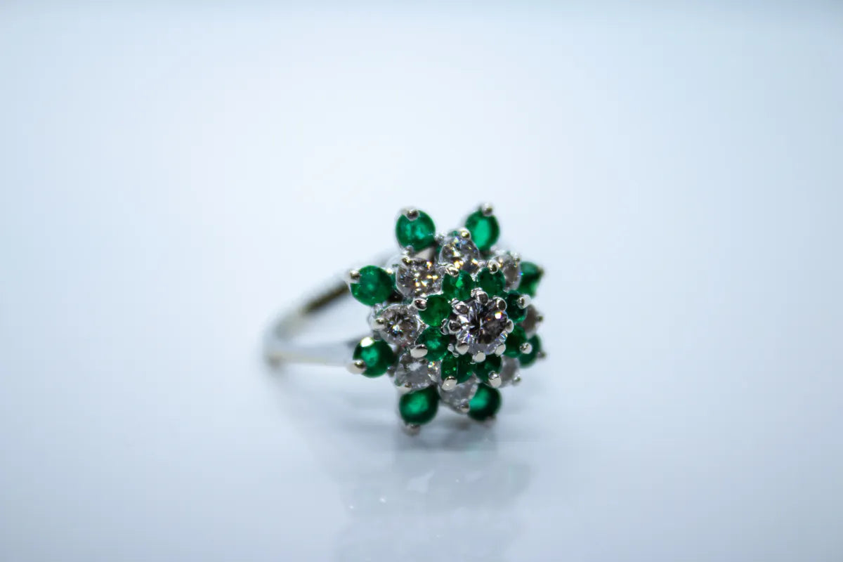 14 K White Diamond Emerald Ring