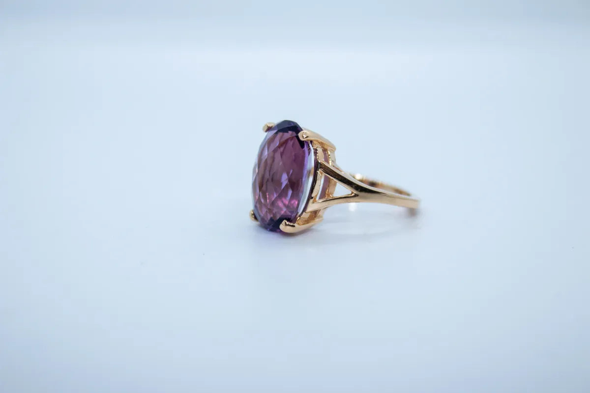 14 K Y/G Amethyst Ring