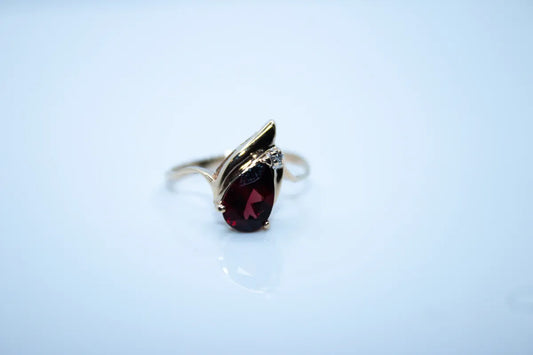 14K Yellow Gold Garnet Pear Shape and Diamond Ring