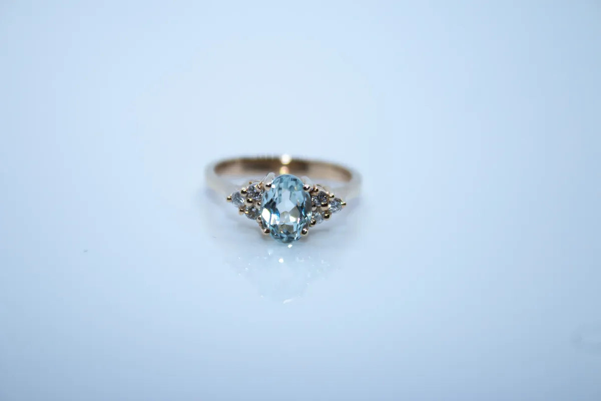 14K Yellow Gold Aquamarine and Diamond Ring