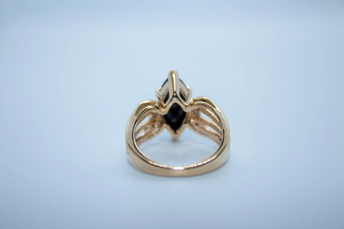 14 K Y/G Onyx and Diamond Marques Ring