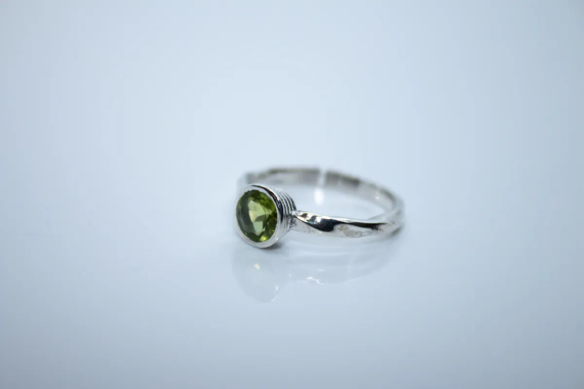 Sterling Silver Peridot Ring