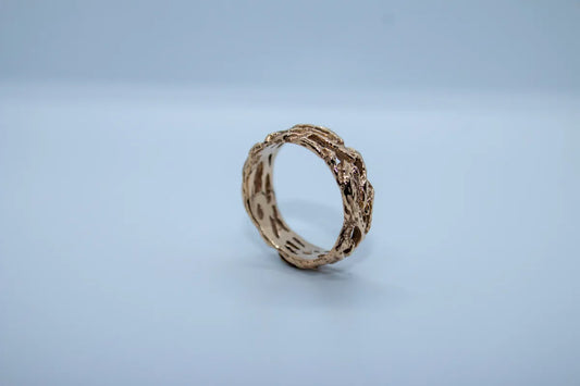 14 K Y/G Sculpture Wedding Band