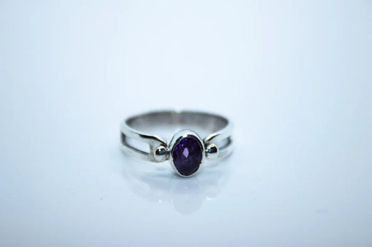 Sterling Silver Amethyst Ring