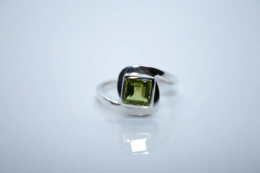 Sterling Silver Peridot Ring